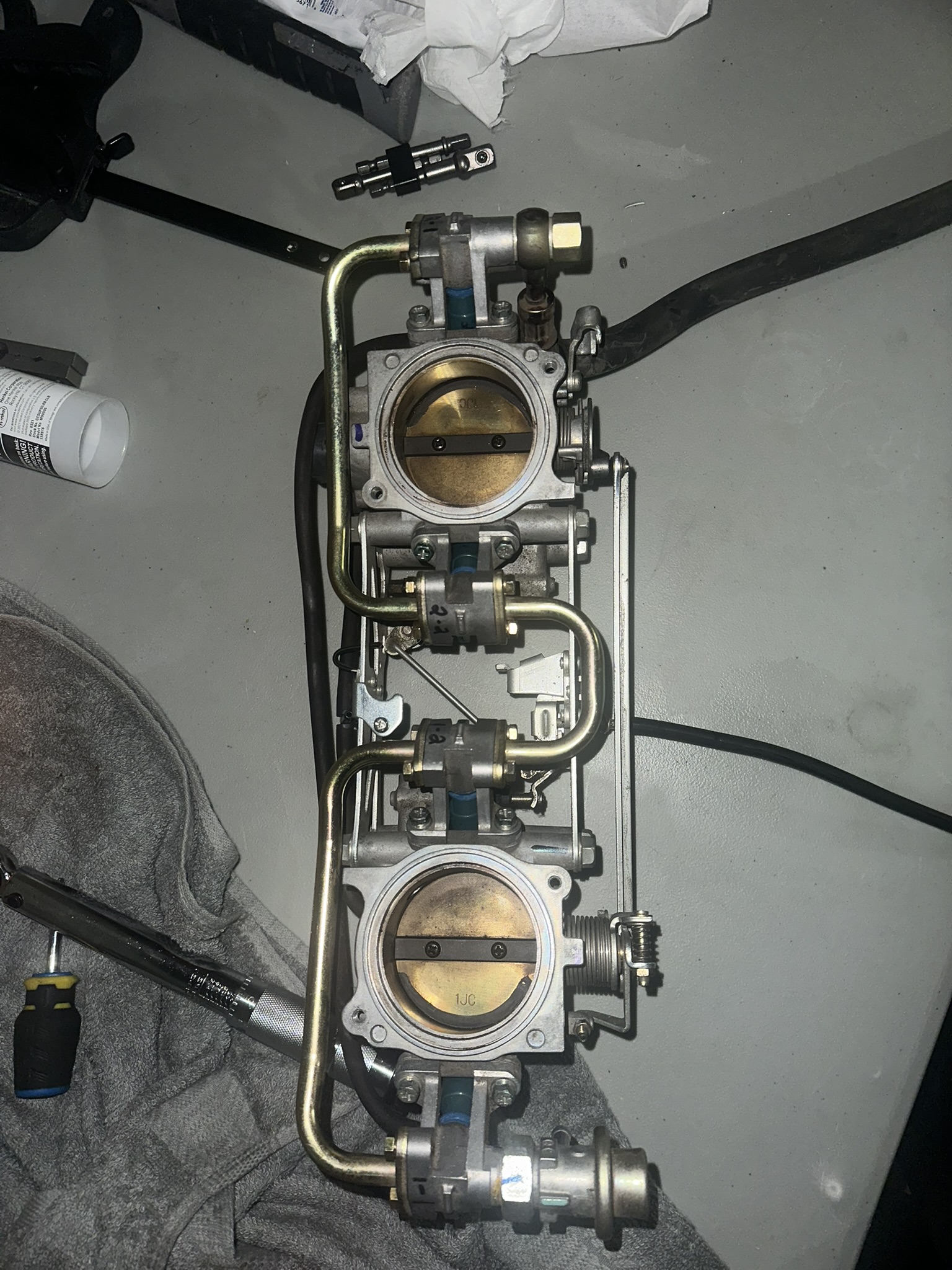 Throttle Body Fuel Rails